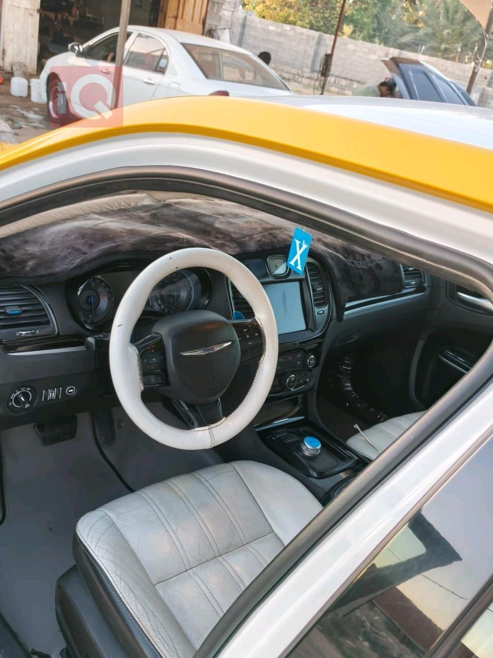 Chrysler 300